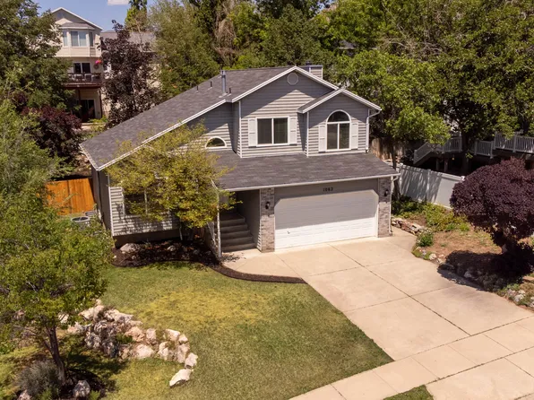 1062 E 5050 S, South Ogden, UT 84403