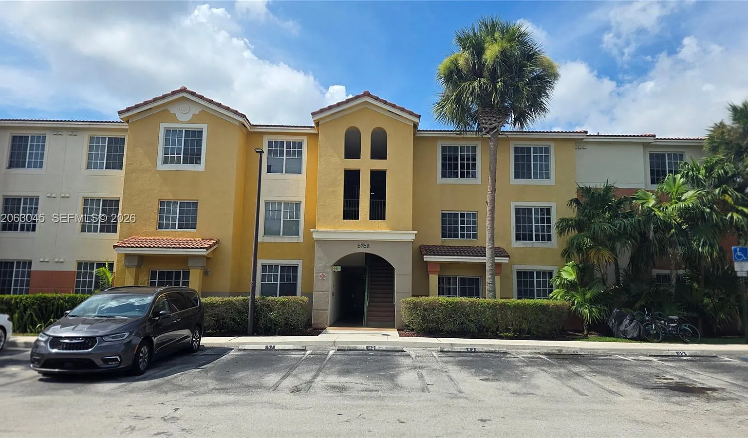 Green Cay Village Condo — Photo 2