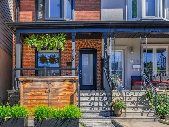 118 Mackay Ave, Toronto, ON M6H 2N8