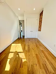 Rented by MADEHOME