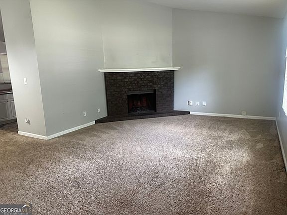 2nd image of 3264 Brisbane Way