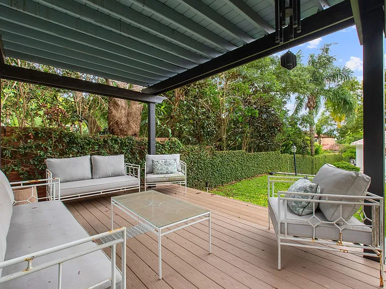 248 Maison Ct — Photo 33