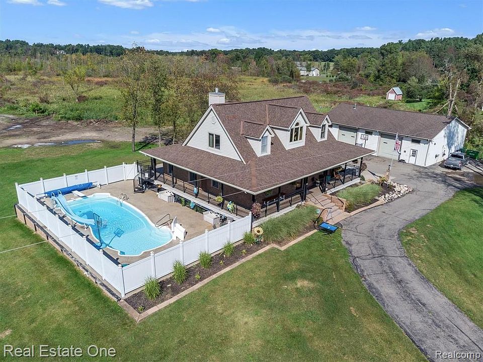 902 W Coon Lake Rd, Howell, MI 48843 Zillow