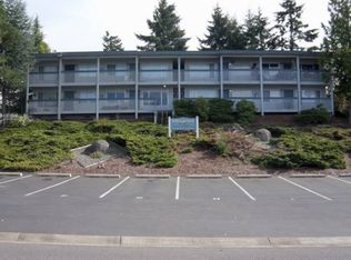 1602 Commercial St APT 6, Steilacoom, WA 98388