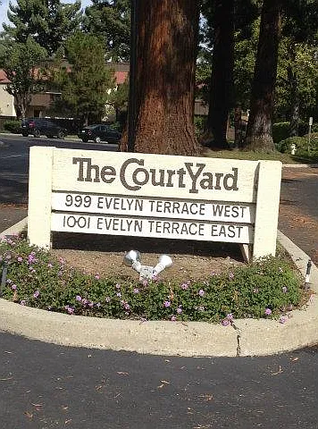 1001 E Evelyn Ter — Photo 2