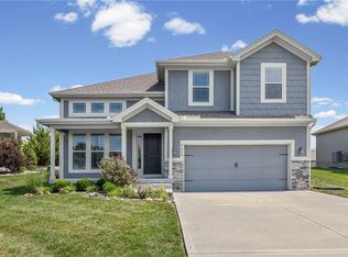 9409 N Ditzler Ave, Kansas City, MO 64157