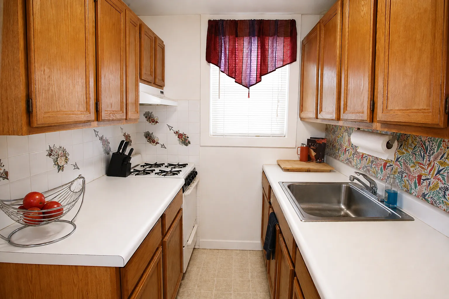 1 bed, 600 sqft, $2,100 — Photo 3