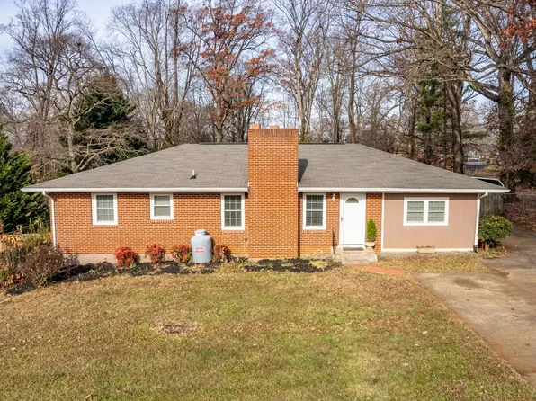 7115 Taylor Rd, Lynchburg, VA 24502
