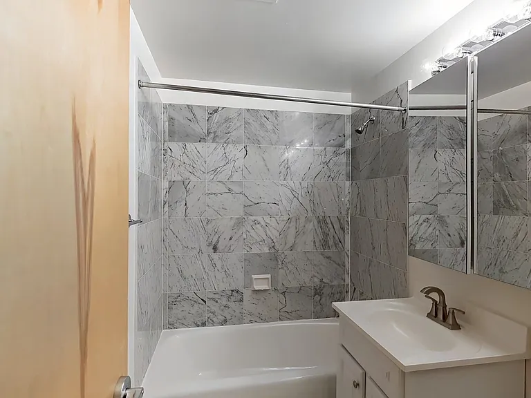 41 John St #3A — Photo 21