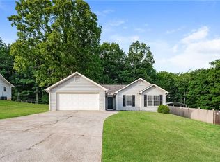 3685 E Bolding Rd, Flowery Branch, GA 30542