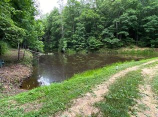 488 Clines Country Rd, Lashmeet, WV 24733