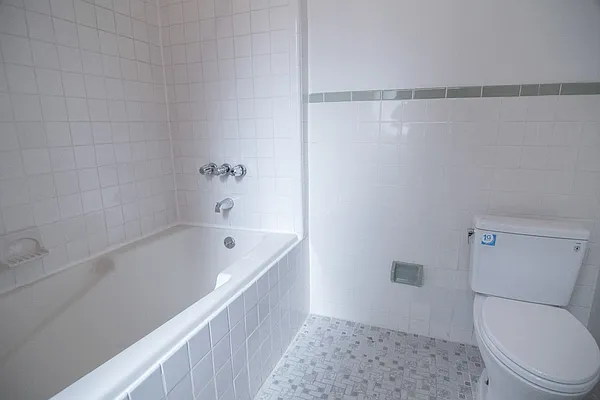 Rented by WAM Partners - William Moses Co. | media 23