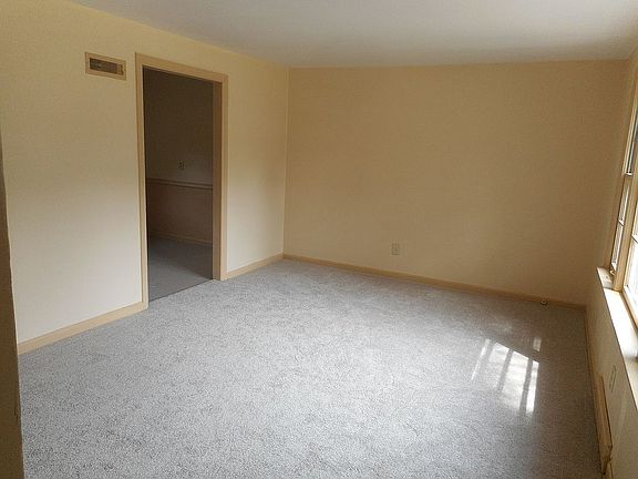 2nd image of 11612 E 55th St