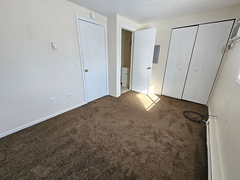 Winchester Place — Photo 21