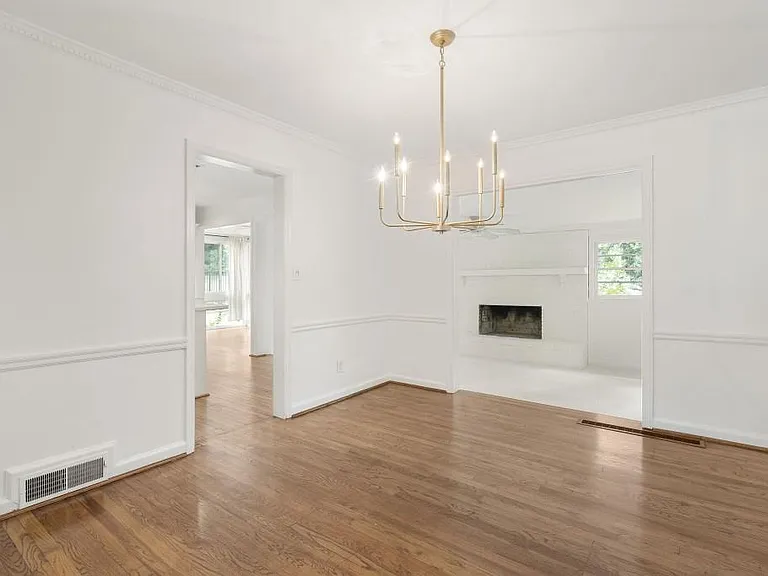 2151 Radcliffe Dr NW — Photo 10