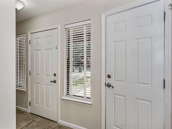 5th image of 6138 Alicia Dr