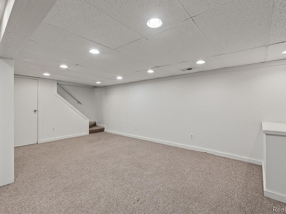 16249 Birwood Ave, photo 24