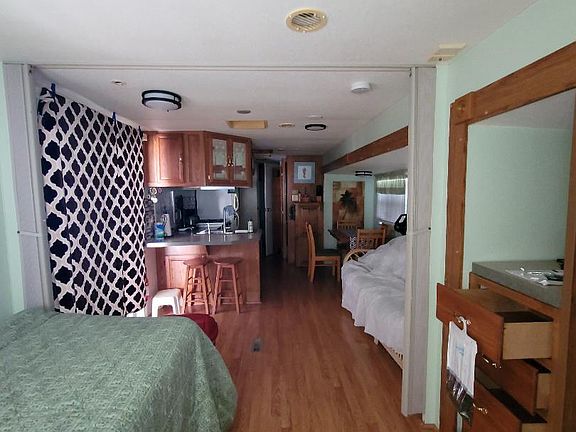 4th image of 12044 E State Rd #78-030