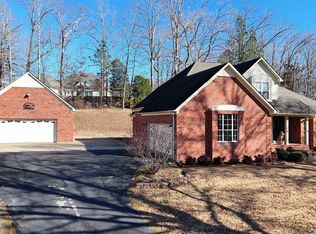315 Hidden Hills Cir, Lexington, TN 38351