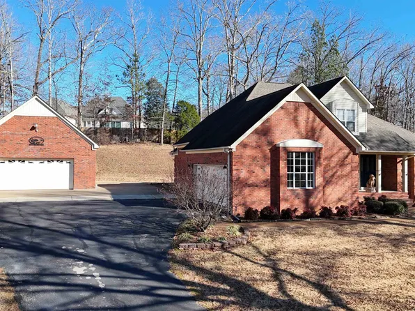 315 Hidden Hills Cir, Lexington, TN 38351