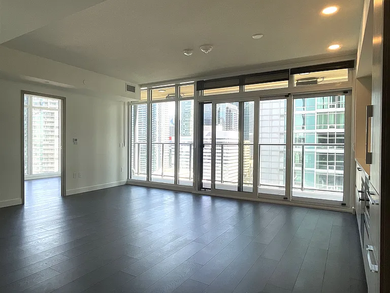 1 Concord Cityplace Way #2103 — Photo 2