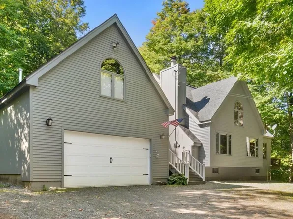 72 Colonial Ridge Road, Dover, VT 05356