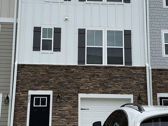 2nd image of 823 Parc Townes Dr
