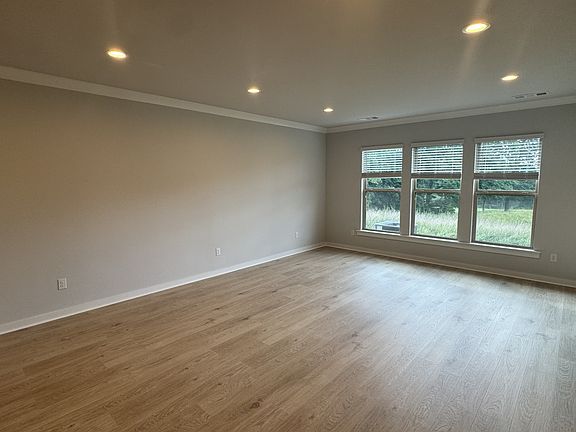 3rd image of 558 W Foxrun Lot 28