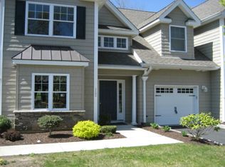 611 Macintosh Way, Matamoras, PA 18336