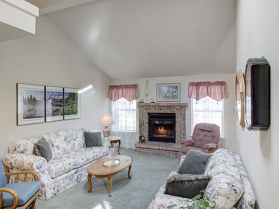 Formal Living Room With FP