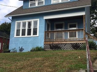 206 Church St, Putnam, CT 06260