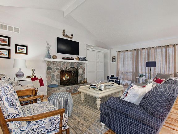 4th image of 7229 Atlantic Avenue