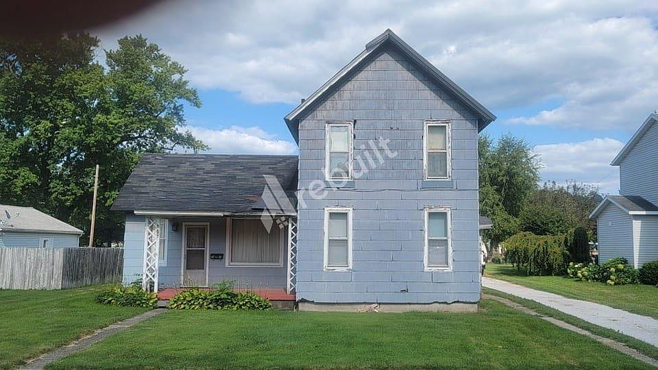 1st image of 207 S Scott St