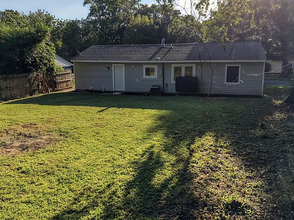 2nd image of 43 Wayne Dr