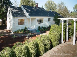 8965 SW 69th Ave, Portland, OR 97223