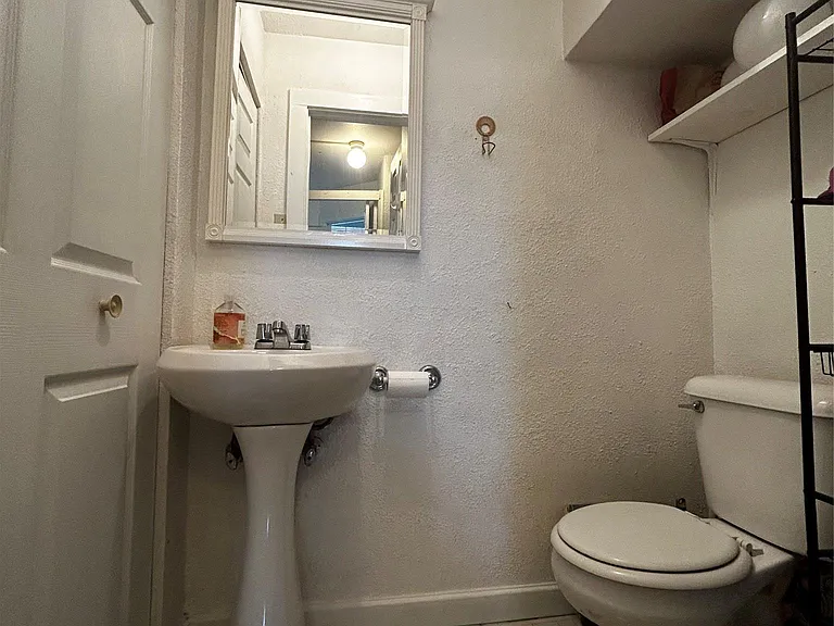 4511 Avenue B #B — Photo 14