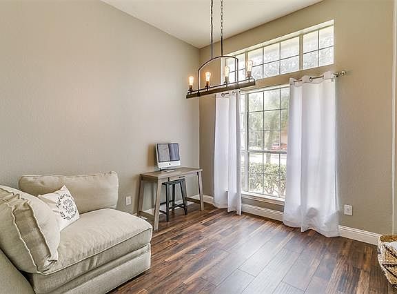 5th image of 5409 Pecan Creek Cir