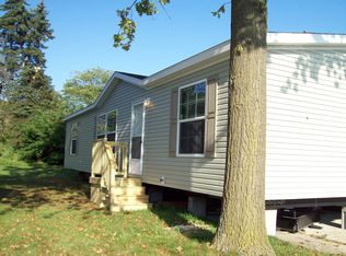 49684 Au Lac Dr W, Chesterfield, MI 48051