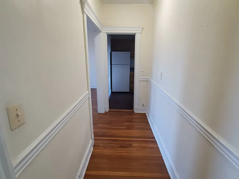 376 Riverway #12A — Photo 5