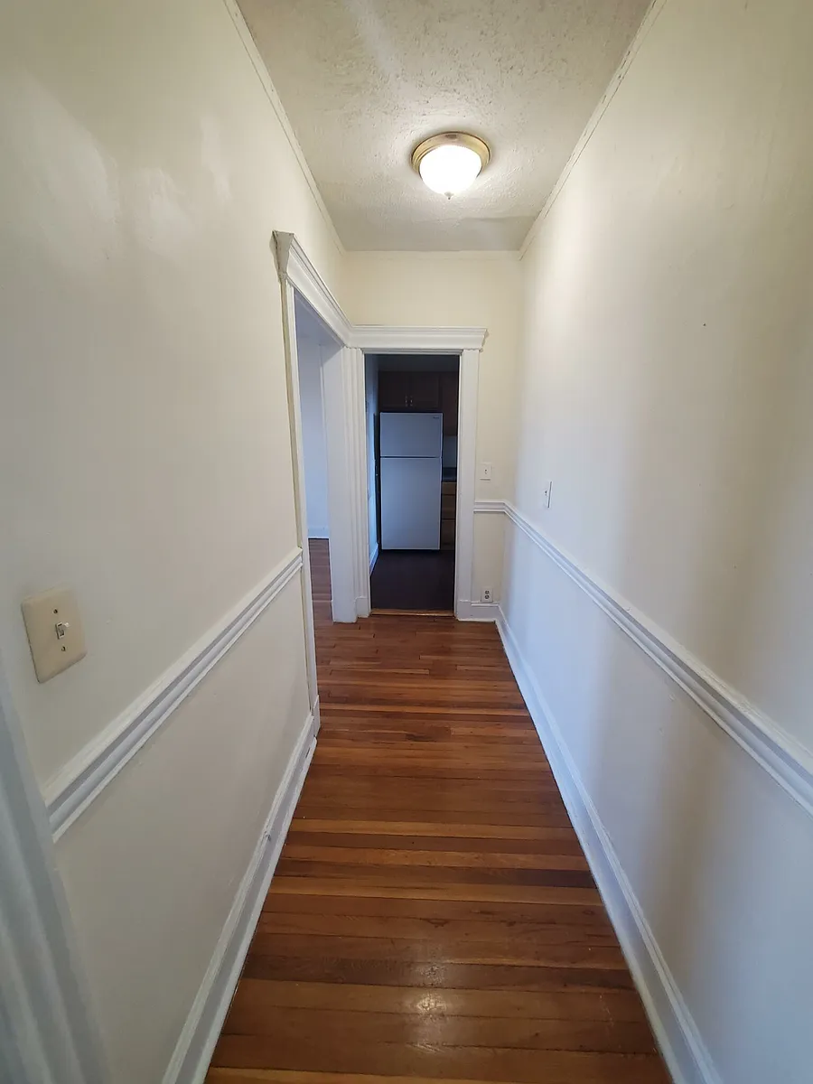 Building Photo - 364 Riverway #9