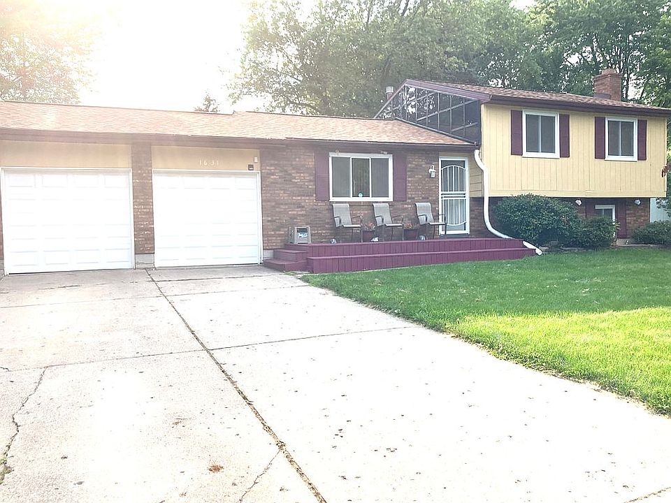 1st image of 1631 Amberina Dr