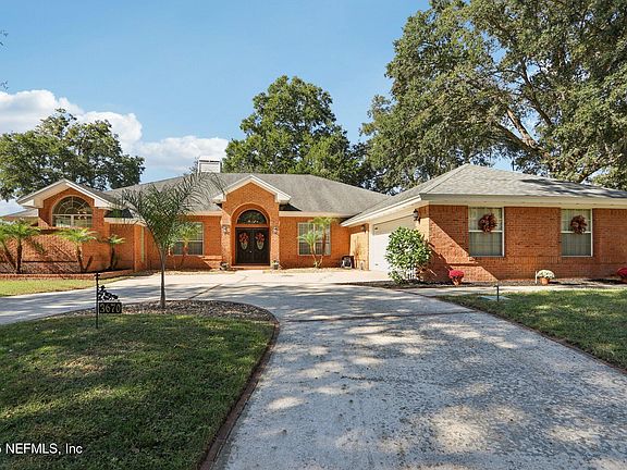 3rd image of 3670 CYPRESS POINT Court