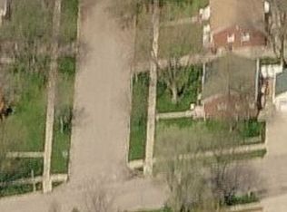 2110 Westbury Rd, Lansing, MI 48906