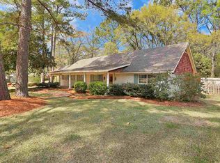 222 Chippewa Cir, Jackson, MS 39211