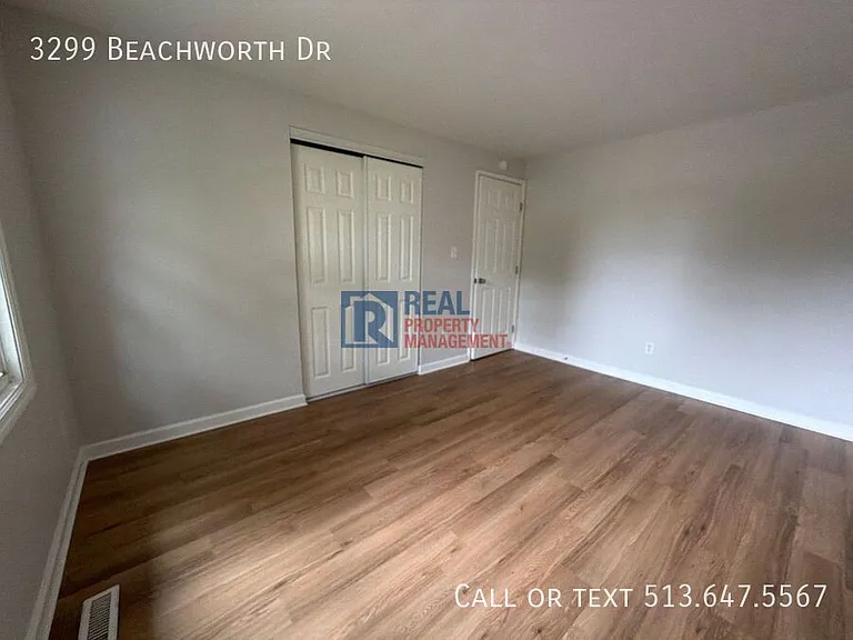 3299 Beachworth Dr — Photo 16