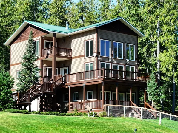 739 Peninsula Rd, Hope, ID 83836