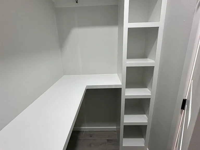 1409 S Xanthia St — Photo 13
