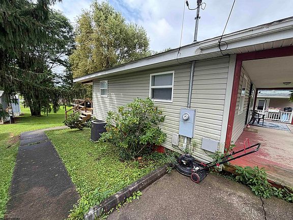 3rd image of 772 Ferguson Rd