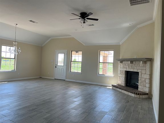 3rd image of 8008 NE County Road 1058