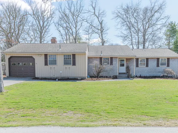 84 Portside Circle, Teaticket, MA 02536